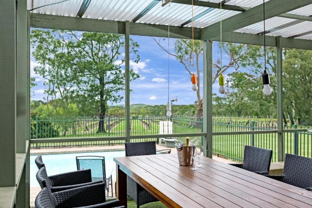 Gisborne Peak Winery Short Term Stays Extérieur photo